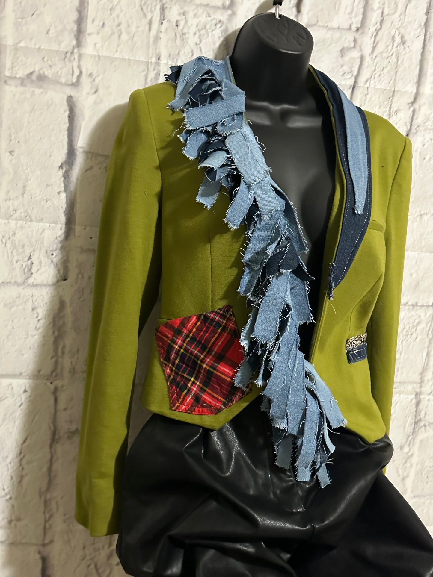 Risky Lady Blazer
